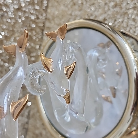 Blown Glass 2 Dolphins Rotating Music Box,Pre-owned. - Picture 4 of 8